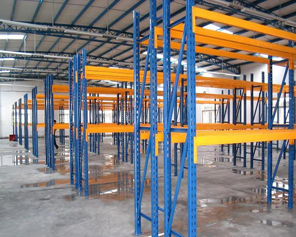 承載能力強(qiáng)的重型貨架要怎么選